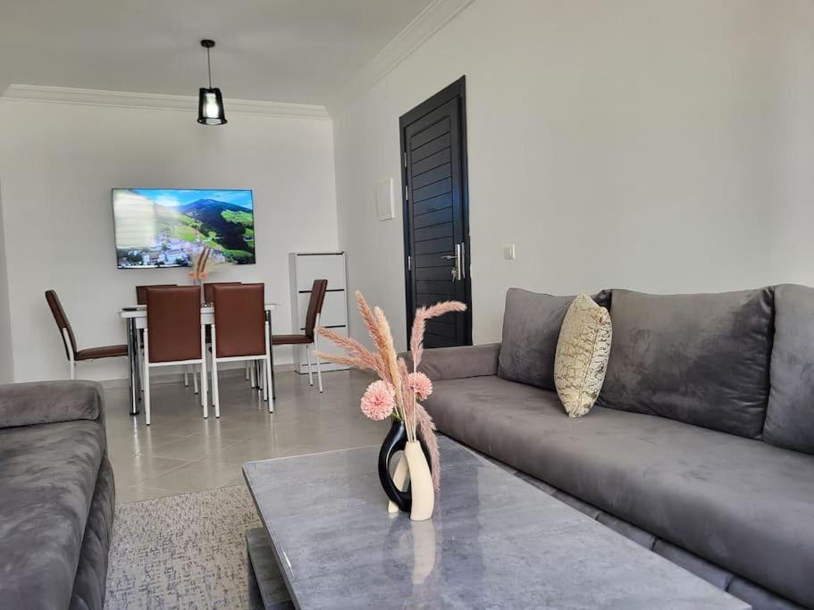 Cosy Apartment Near Beach & Airport Tanger Eksteriør billede